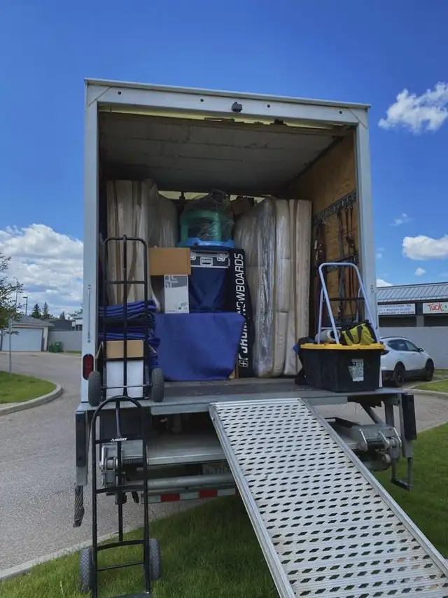 ✅ RELIABLE & EXPERIENCED MOVERS ✅ SPACE MOVERS in Moving & Storage in Calgary - Image 5