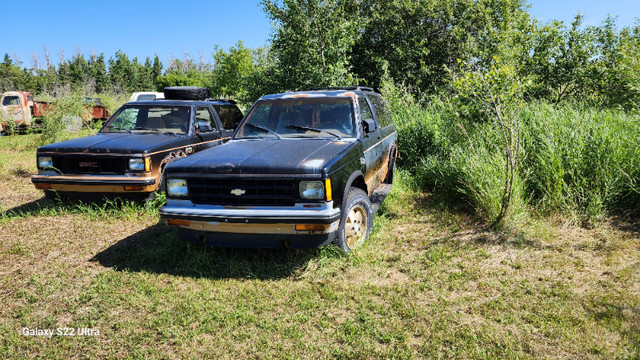 1989 Chevrolet Blazer(original owner)and 1989 GMC Jimmy in Classic Cars in Winnipeg - Image 3