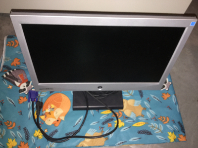 17" widescreen Monitor, Speakers,keyboard&mouse,Wifi adapter, View more