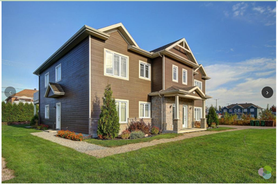 Condo 4 1/2 (2 chambres) à Ste-Catherine de la J-C (à 15 min de la Base Valcartier) au rez-de-chauss...