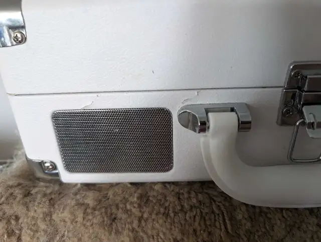 Record Player526212401191997444