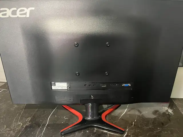Acer 27” LCD Monitor in Monitors in Ottawa - Image 4
