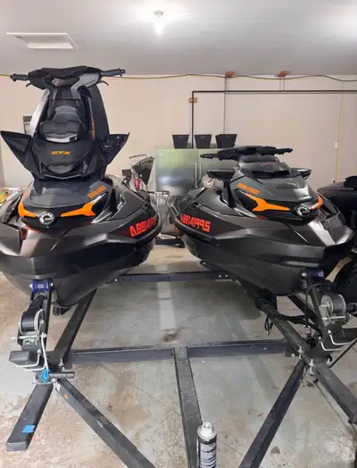 2021 sea doos with trailer, cooler, additional gas tank, towing capacity, hours in the 30s, no probl...