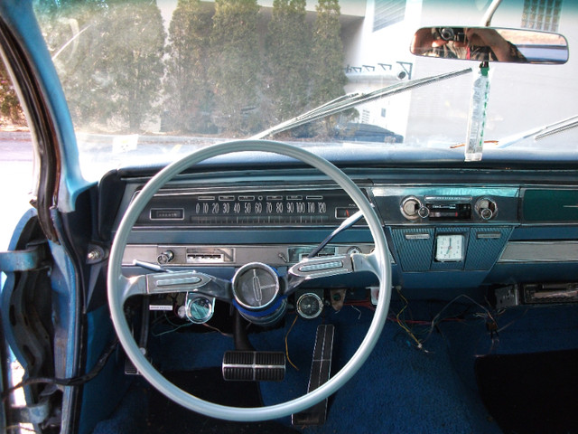1962 Oldsmobile Dynamic 88 2-Door Hardtop in Classic Cars in City of Toronto - Image 4