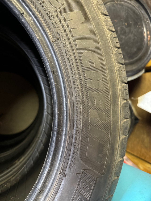 4 pneus été / 4 Summer tires Michelin 235 55 R 17 in Tires & Rims in Gatineau - Image 3