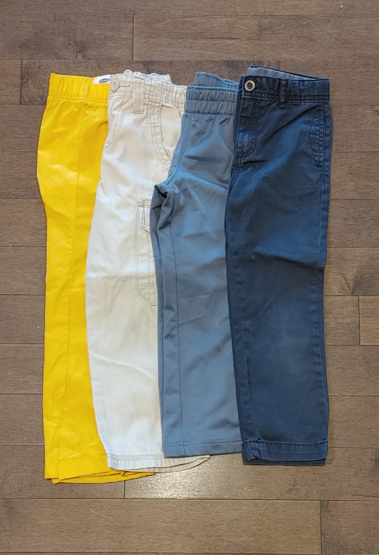 5T Boy Pants ( 4 pieces) in Clothing - 5T in Calgary