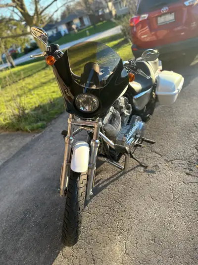 2008 Harley Davidson Sportster 883 with hard saddle bags. 22,500 km Removable fairing. Serviced at H...