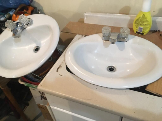 Mali Canada Sinks in Plumbing, Sinks, Toilets & Showers in Strathcona County - Image 2