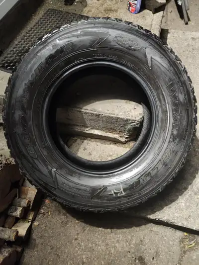 275/65R18 LT x1 Goodyear Wrangler all terrain adventure Kevlar Tread 6/32" Good for a spare $25 Loca...