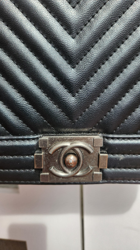 Handbag  dans Femmes - Sacs et portefeuilles  à Ville de Montréal - Image 2