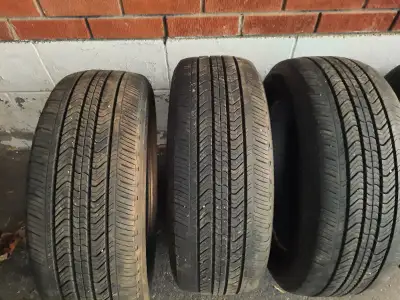 215 55 R17 3x all season michelins tires 70 percent left no patches even ware $150 for all 3