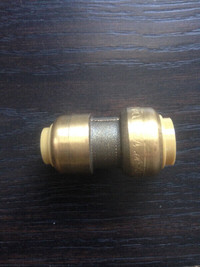 New reducing coupling 1/2 * 3/8.