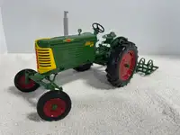 1/16 OLIVER 66 wide front w/harrow Die-cast Farm Toy Tractor