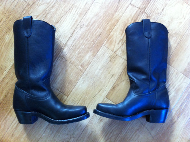 Women's Motorcycle Boots in Women's - Shoes in Bathurst - Image 2