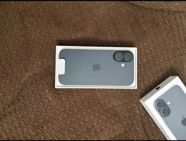 iphone 17 256GB brand new OPEN BOX in General Electronics in City of Toronto - Image 4