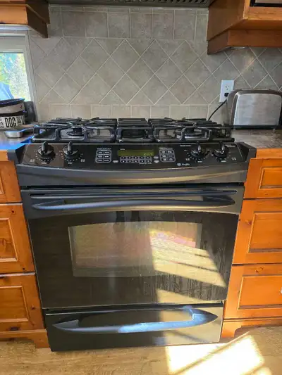 Used GE Profile 30" gas range, View more