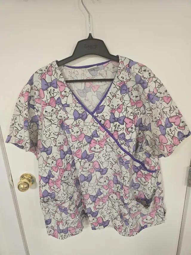 women's 3XL scrub top lot in Women's - Tops & Outerwear in Lethbridge - Image 5