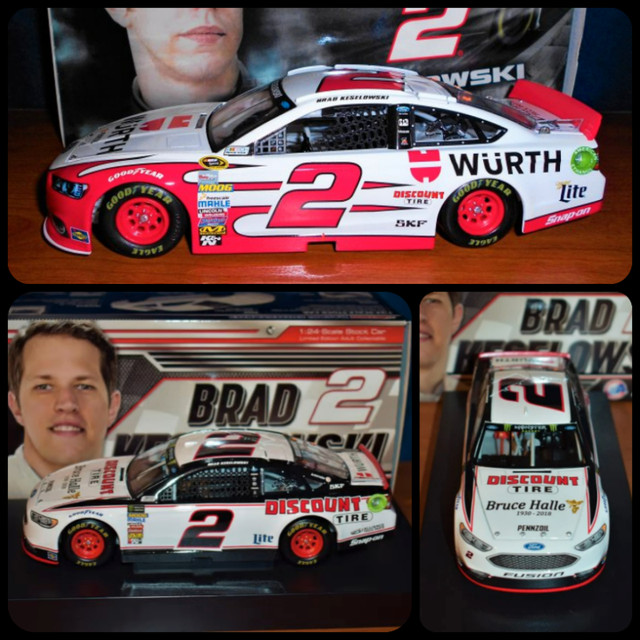 Team Penske / Wood Brothers 1/24 Scale NASCAR Diecasts in Arts & Collectibles in Bedford - Image 3