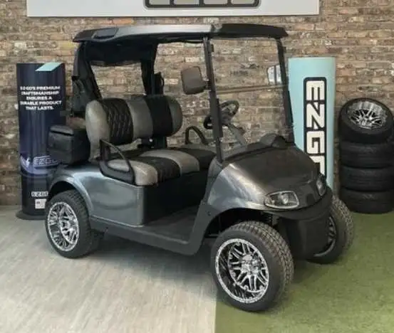 Golf Cart lithium 2023 EZGO RXV  in Golf in Prince George - Image 2