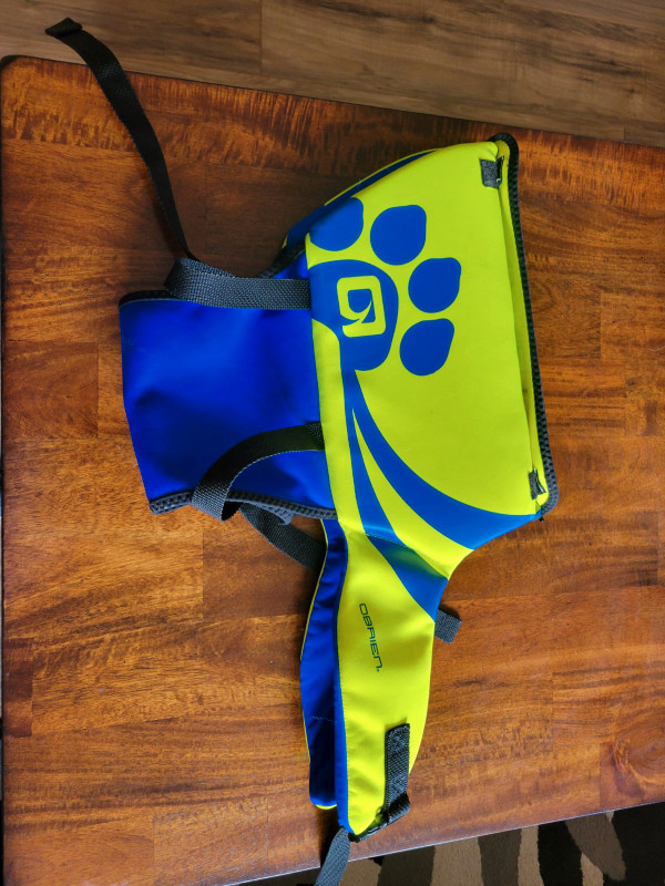 LARGE BREED (SIZE XL) DOG LIFEJACKET. in Accessories in Peterborough - Image 3
