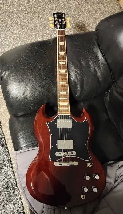 Gibson SG  standard guitar , View more