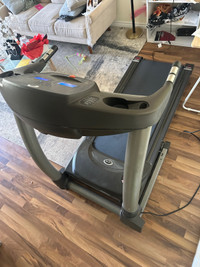 Horizon Fitness 2.1T Folding Treadmill FREE MUST GO ASAP