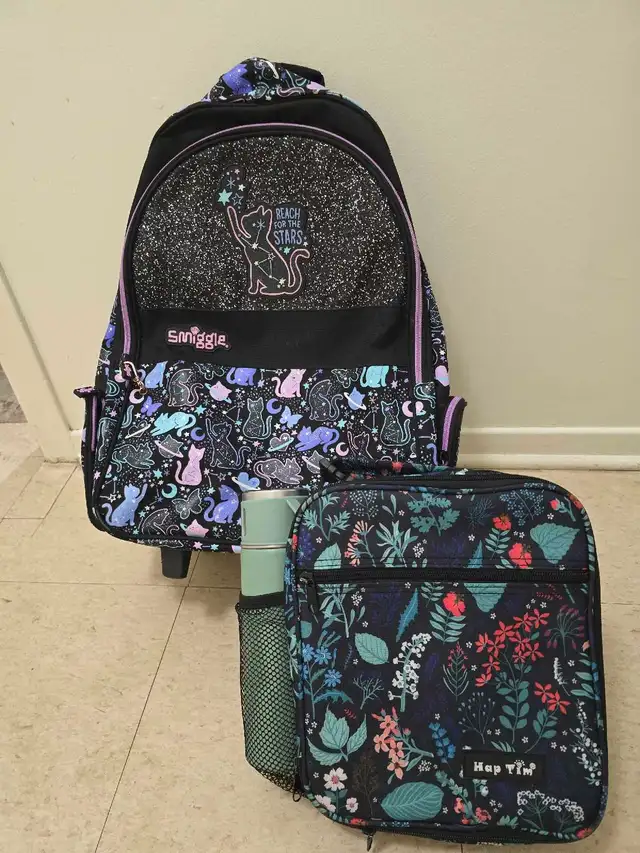 Smiggle Backpack with Hap Tim Lunch Bag and Bottle