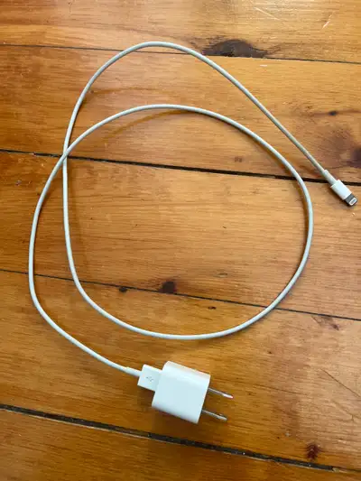 Câble et chargeur USB, View more