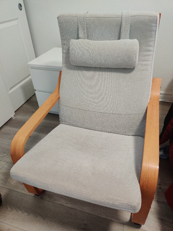 Comfy Chair in Chairs & Recliners in City of Toronto