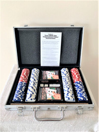 POKER TEXAS HOLDEM  CHIPS AND ALUMINUM CARRYING CASE