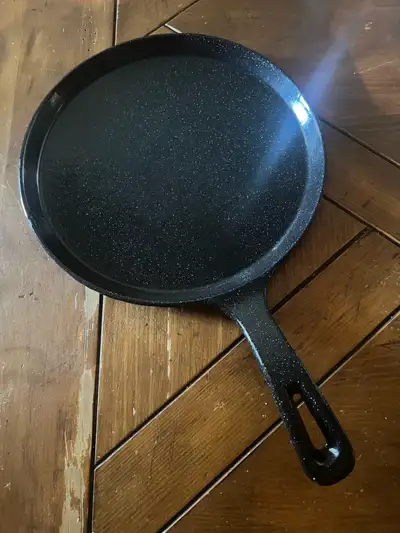 Cast iron skillet , View more