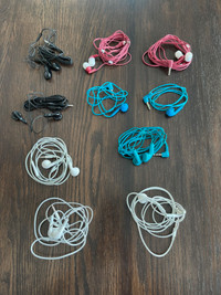 Variety of Ear Buds incl. APPLE  [New & Like-New Condition]