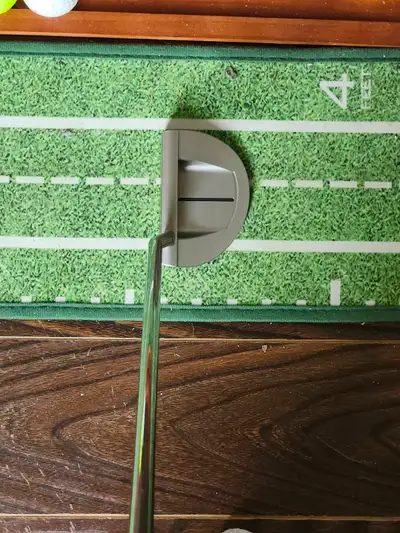 Scotty Cameron Super Select Golo 6.5 used 2 rounds, View more