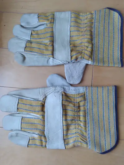 Gants de travail, View more