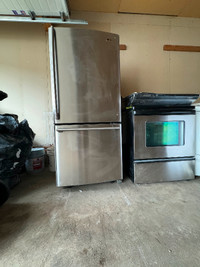stainless stove, refrigerator, hood, dish washer for sell