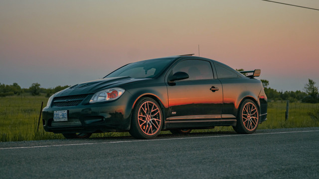 2010 Chevrolet Cobalt SS Turbo FBO (1/15 Granite Paint) in Cars & Trucks in Trenton - Image 4