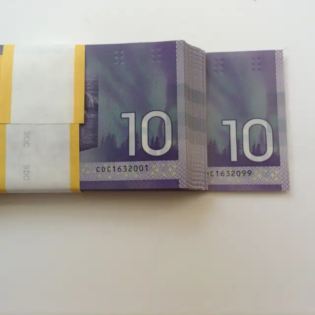 Canada $10 Commemorative Banknotes Bundle - 99 Consecutive notes in Arts & Collectibles in Calgary - Image 3