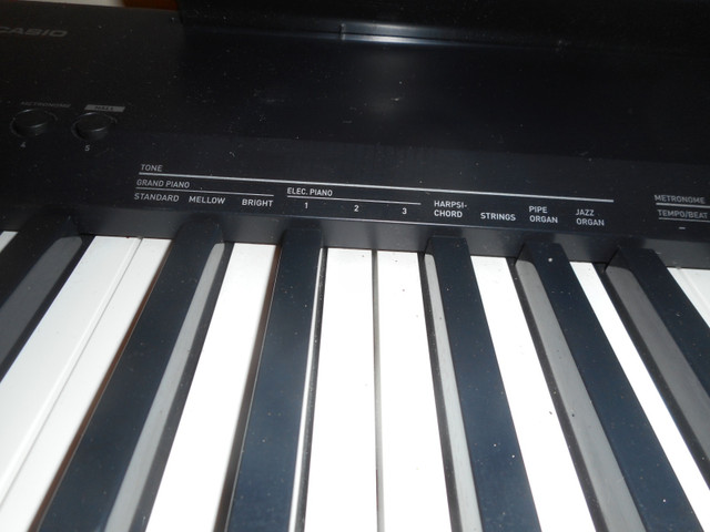 CASIO 88-key CDP135 Piano digital in Pianos & Keyboards in Dartmouth - Image 3