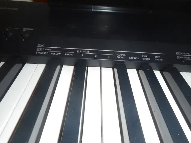 CASIO 88-key CDP135 Piano digital in Pianos & Keyboards in Dartmouth - Image 4