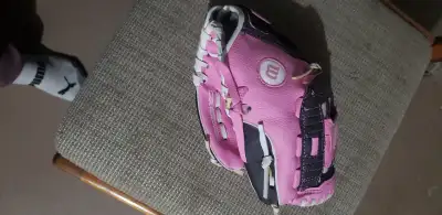 Girls wilson baseball glove, View more