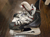 Bauer Vapor x70 skate size 2.5