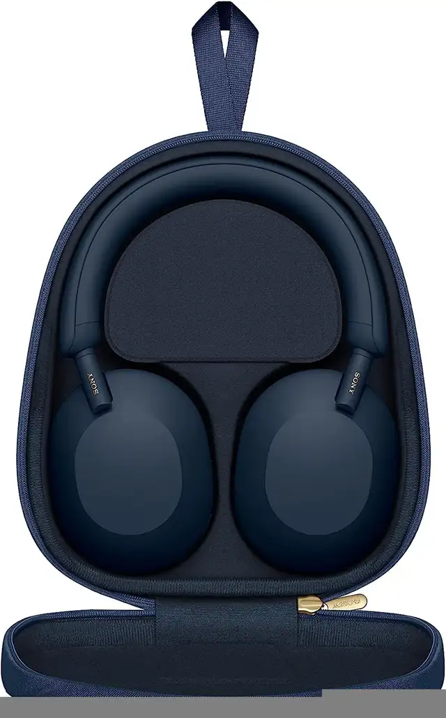 Sony WH-1000XM5 Wireless Noise-Canceling Headphones, Bluetooth, in Headphones in Kitchener / Waterloo - Image 3