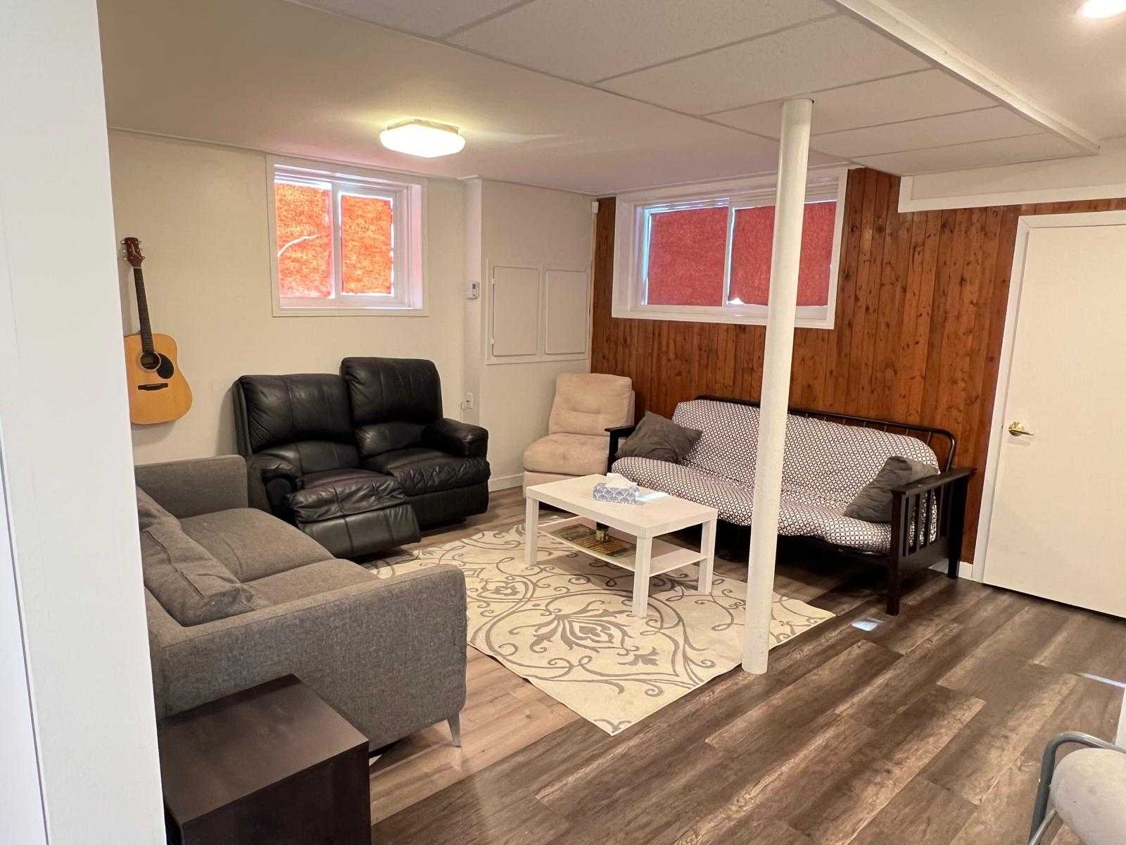 ✨Room for Rent – Female Roommate or Couple ✨ — photo 2