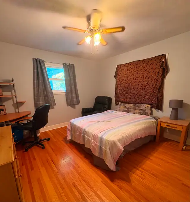 Available now.1 bdrm in shared home.$800/month Utilites Deposit