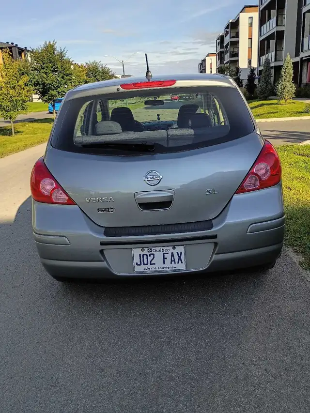 Nissan Versa 2009541162124315217922