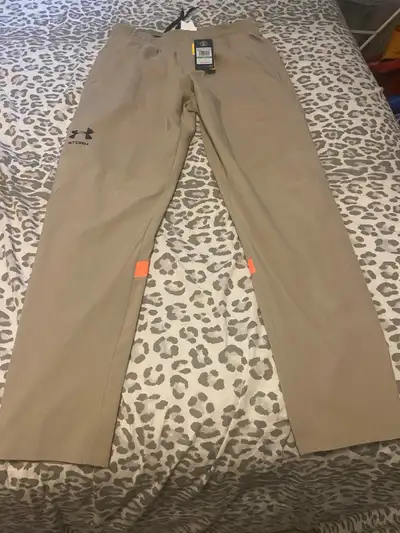 NEW Mens UNDER ARMOUR Storm Pants, View more