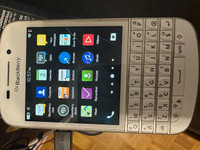 Blackberry Q10- works,battery is full ,checked with WIFI ok