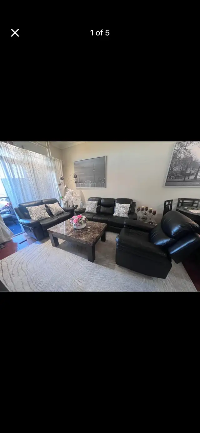 3 Piece Leather Reclining Sofa Set in Multi-item in Mississauga / Peel Region - Image 3