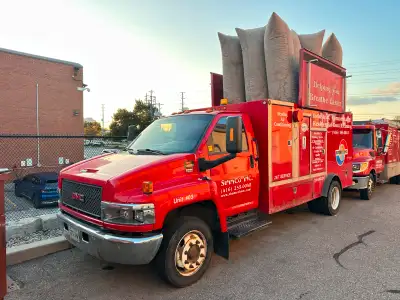 For sale is a GMC 4500 equipped with a reliable Biltwell duct cleaning system and showing 182,000 km...