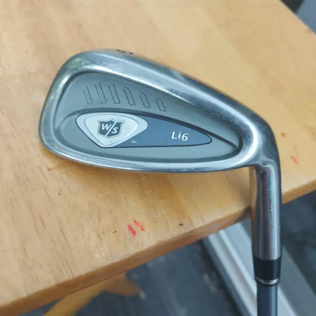 Wilson Staff Li6 PW (RH) - $35.00 in Golf in Belleville - Image 2